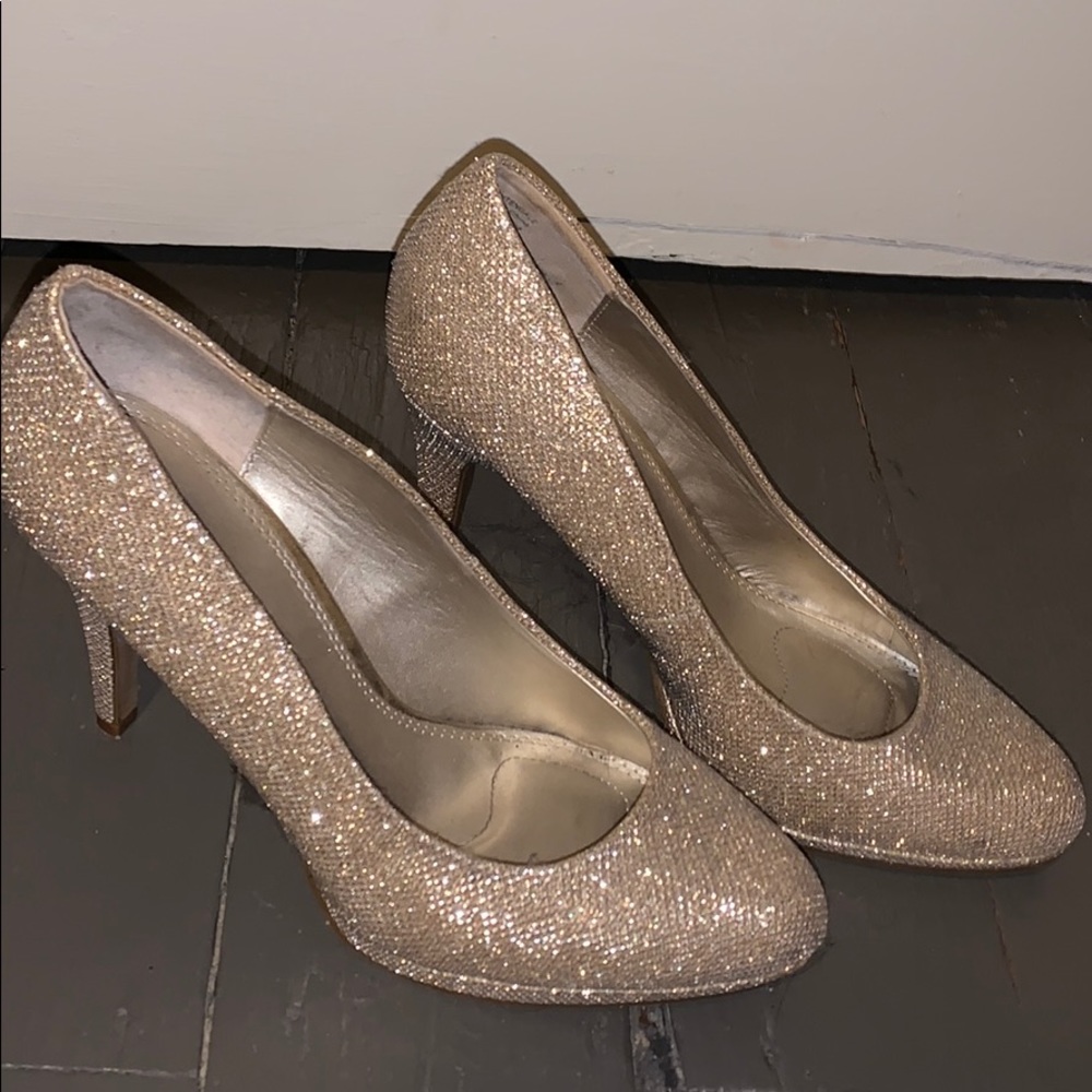Kelly & Katie Sparkle heels!!